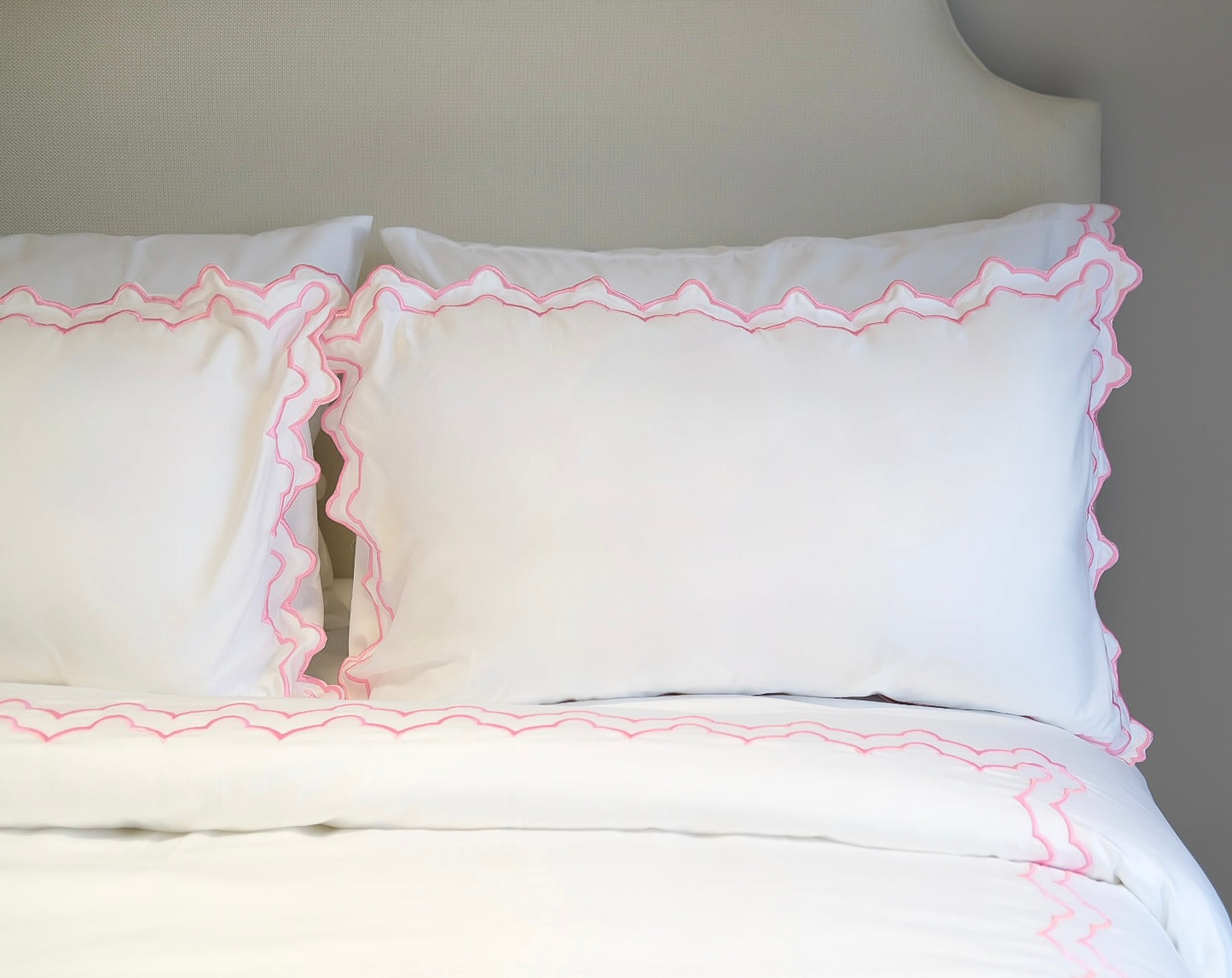 Elle Scalloped